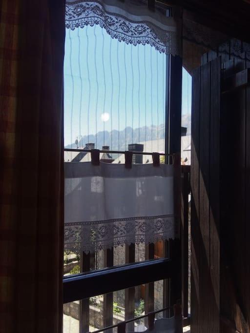 Atico En Pleno Pirineo Apartment El Pueyo de Jaca Luaran gambar